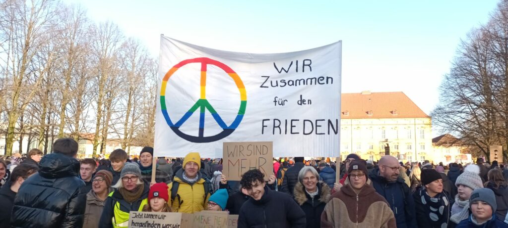 Unsere Schule auf der Demo gegen Rechts in Osnabrück